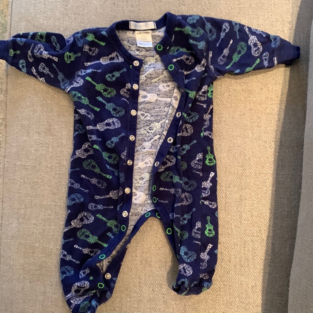 Baby steps guitar onesie
